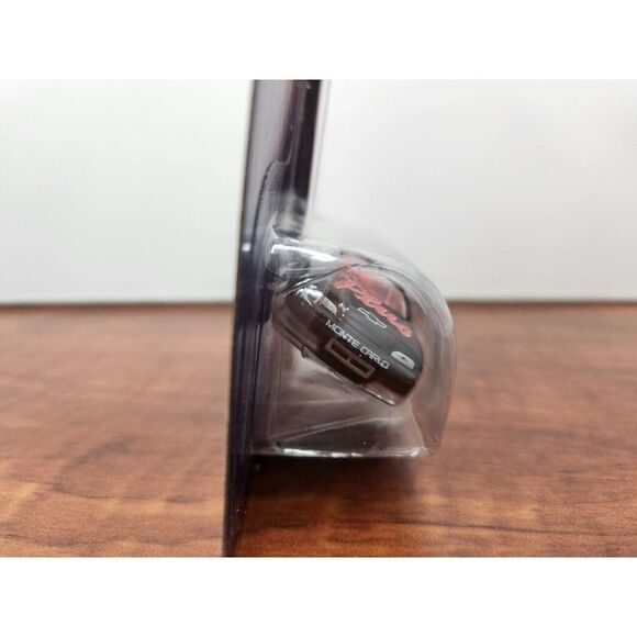 Vintage Nascar Winners Circle Dale Earnhardt 1998 Stock Car 1/64 Scale Diecast - Picture 5 of 11